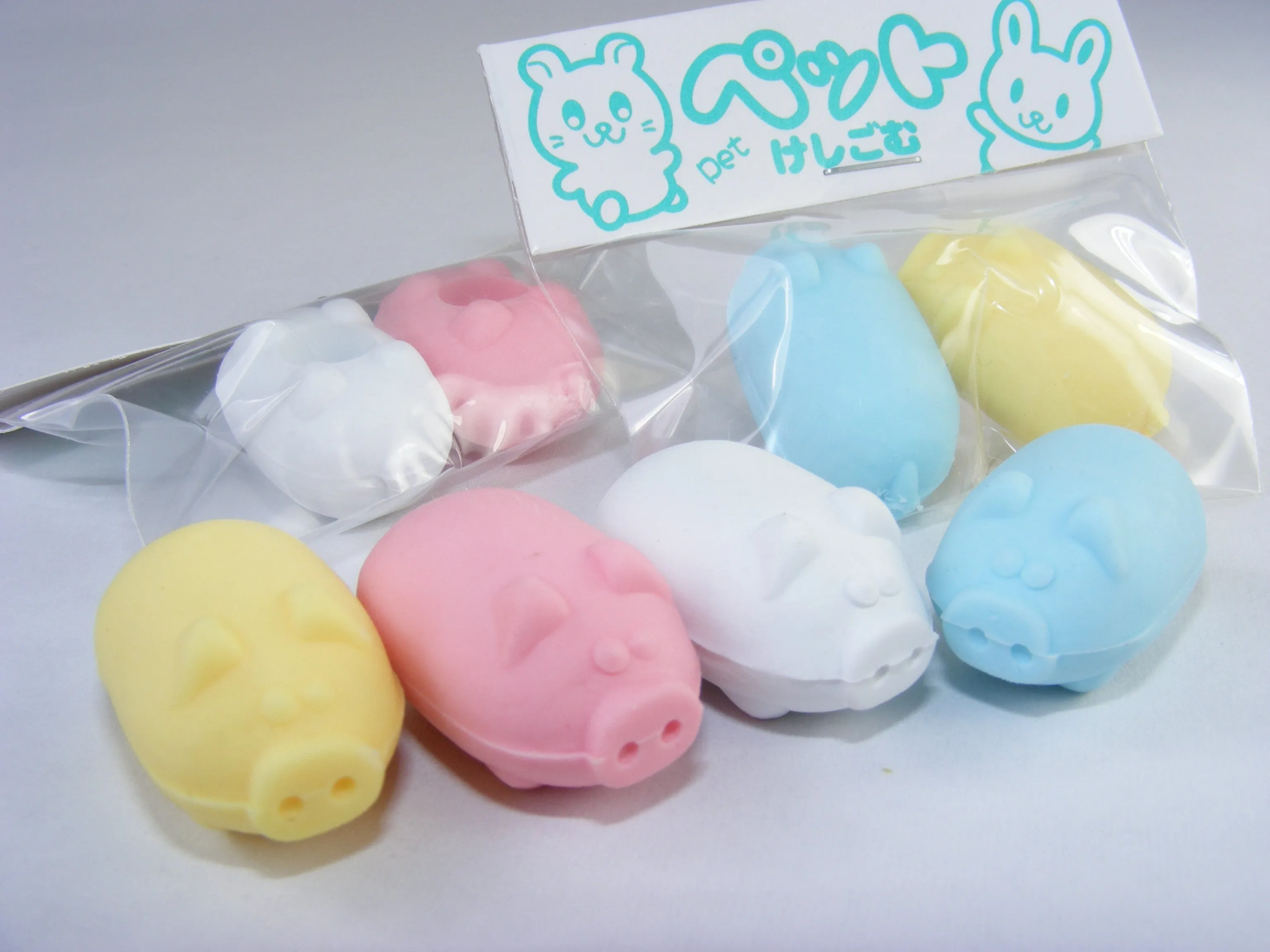 38192 DOUBLE MINI PIG ERASERS-40