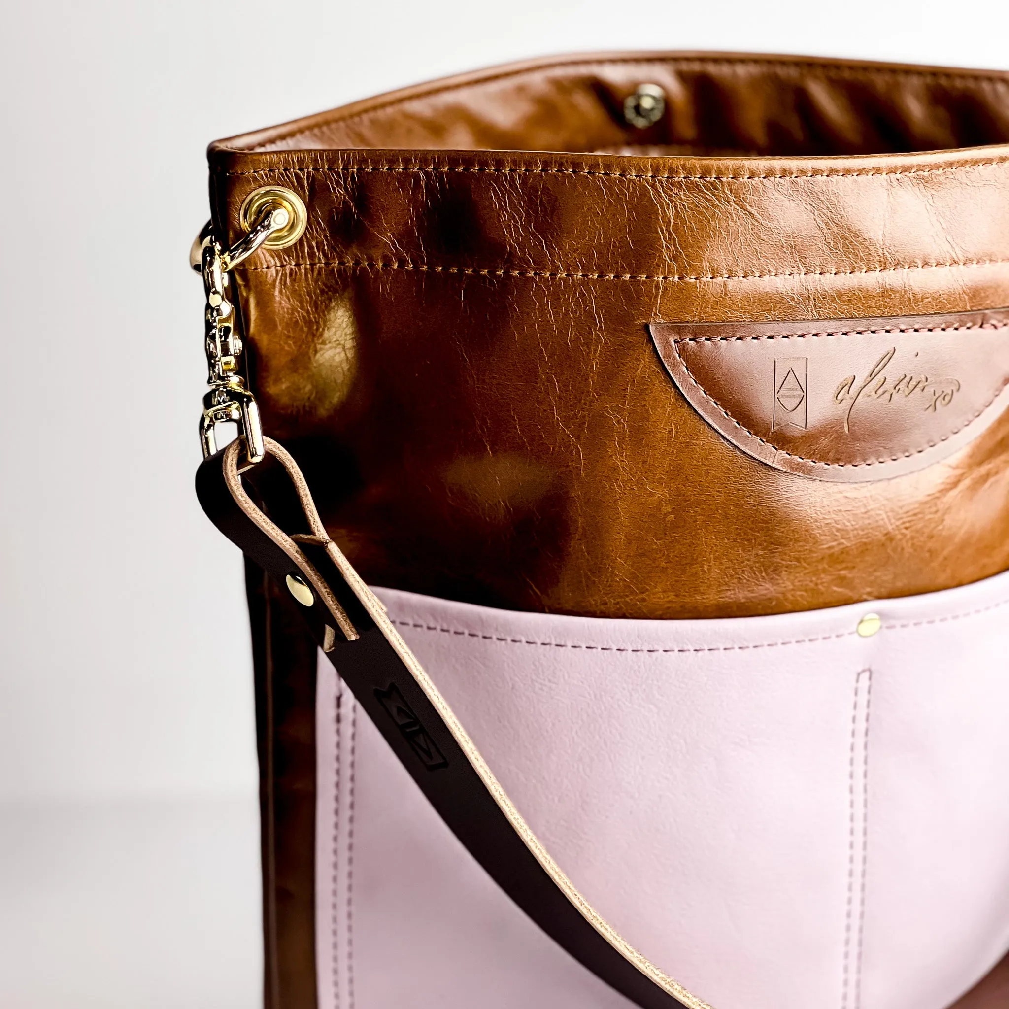 Custom Collection | Train Shoulder Tote   Crossbody