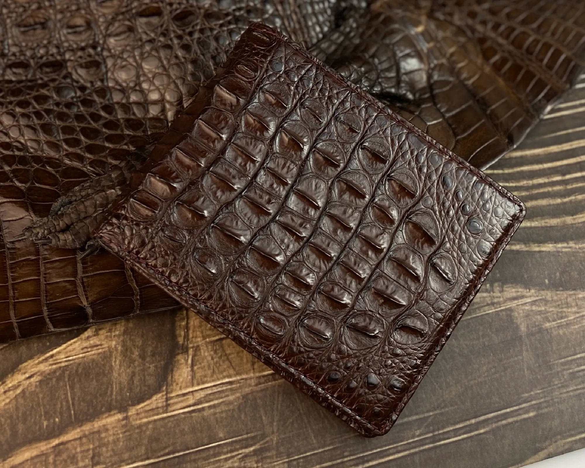 Dark Brown Double Side Alligator Hornback Leather Bifold Wallet For Men RFID Blocking | VINAM-100