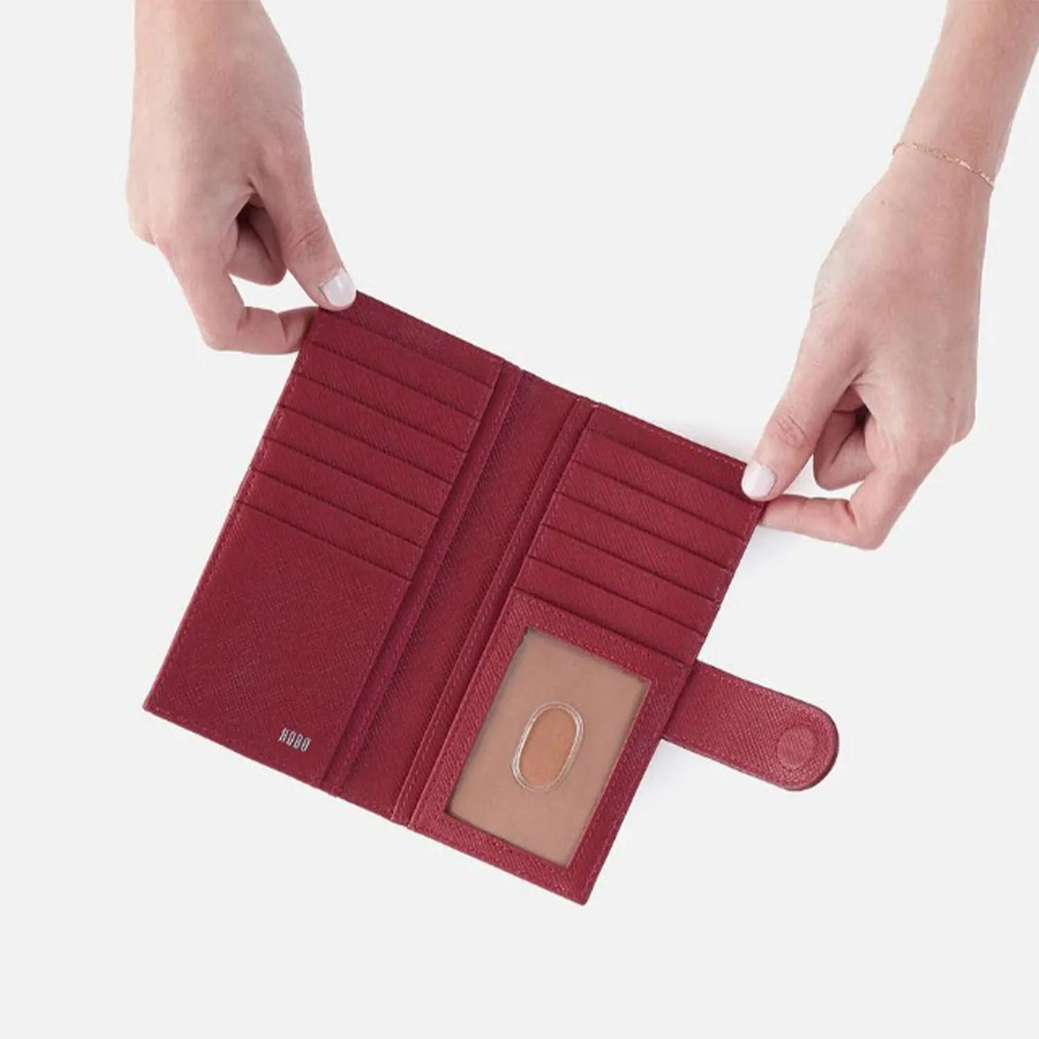 Hobo Essential Bifold Wallet Cranberry Leather