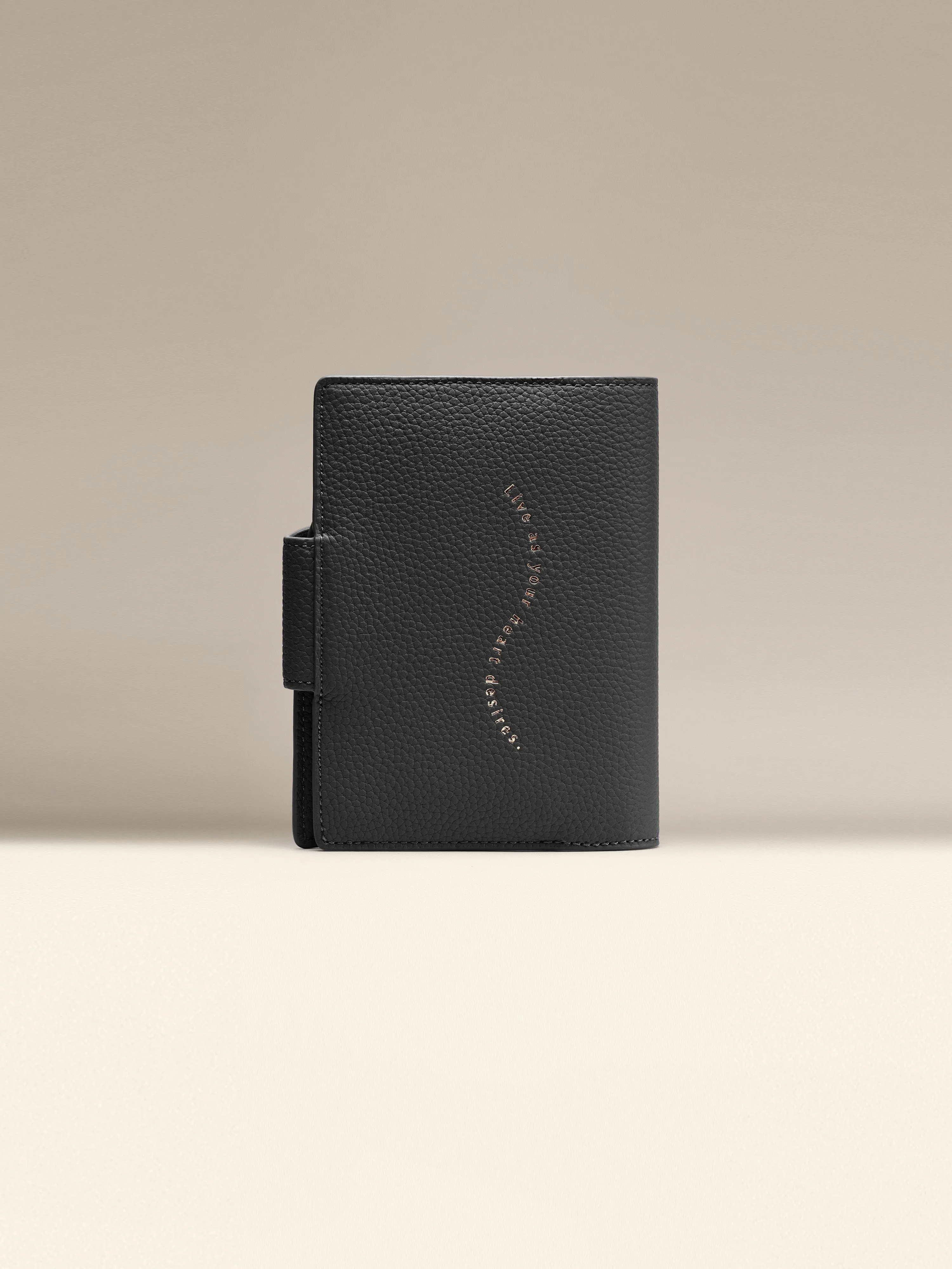 Jet-set Passport Holder Onyx