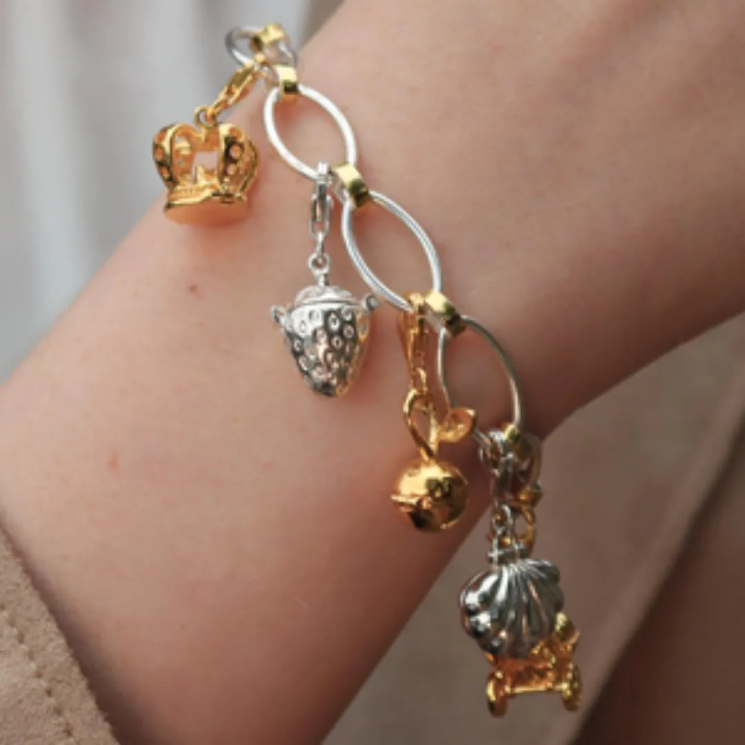 Magical Charm | Windmill - Peace - Gold