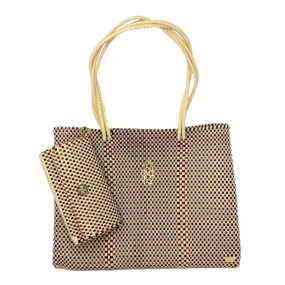 TRAVEL CHECKERED TOTE WITH CLUTCH