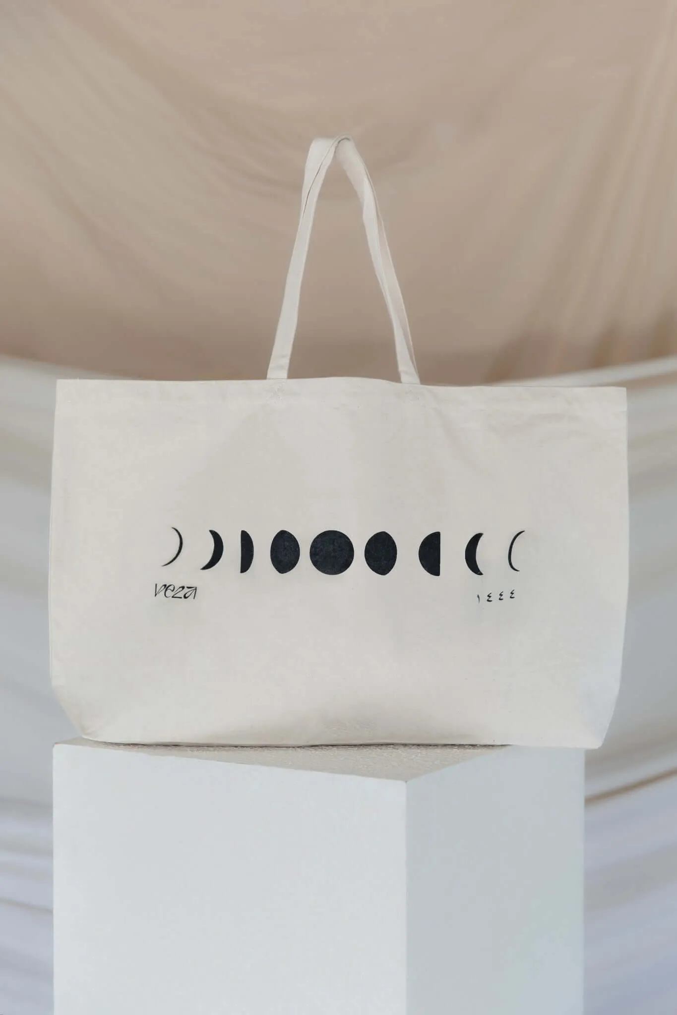 vela tote