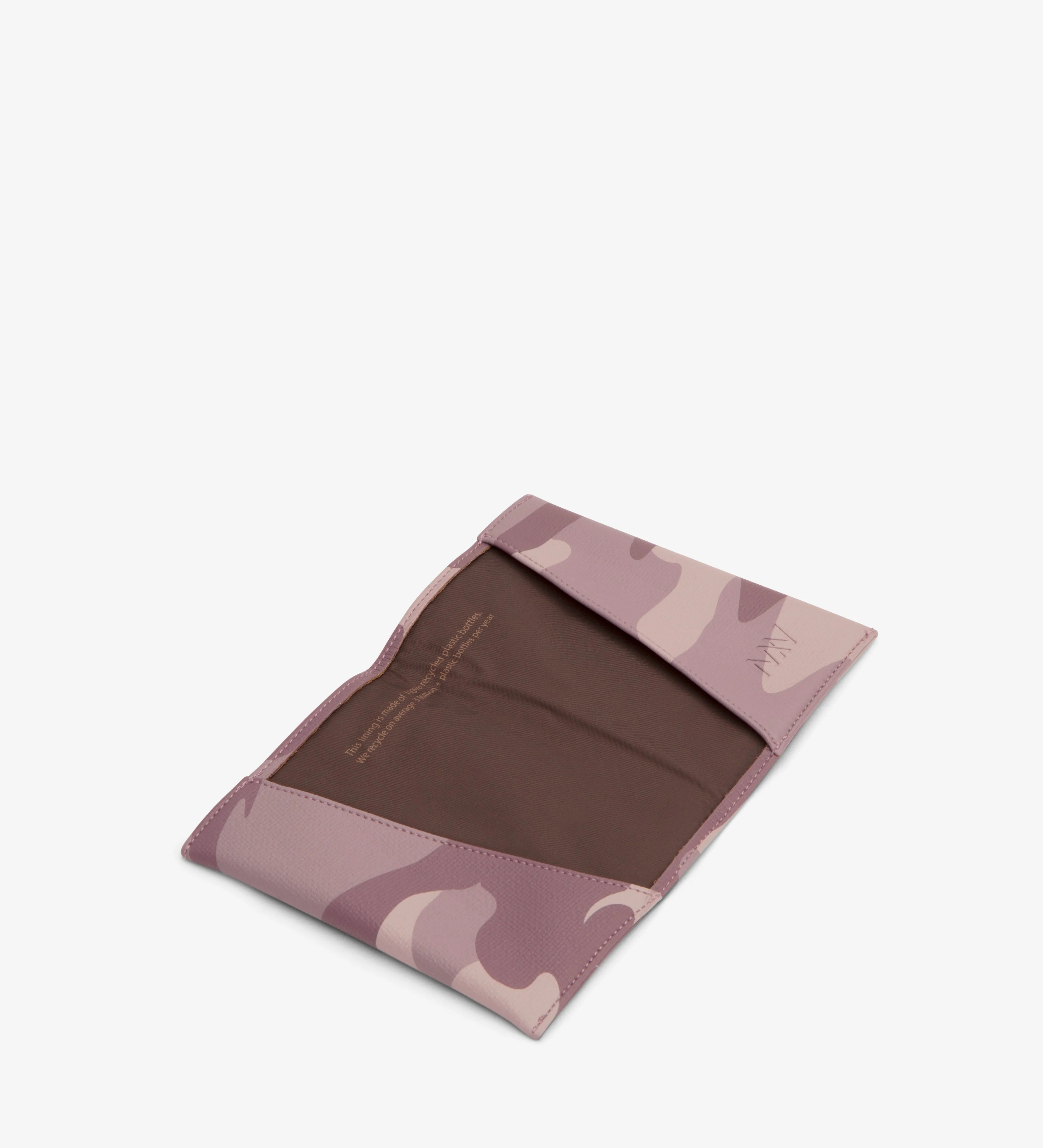 VOYAGE Vegan Passport Holder - Camo