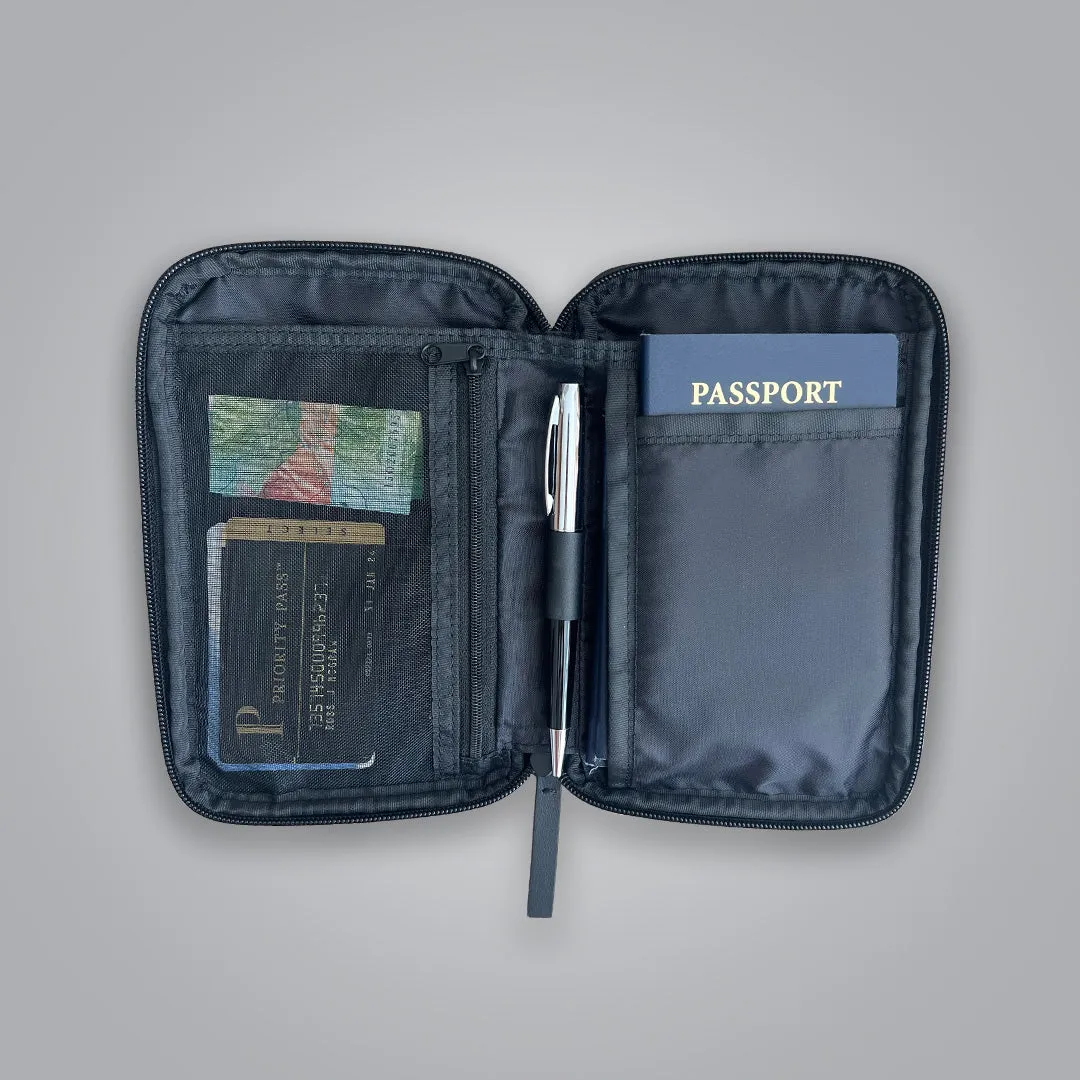 Voyager PAK Family Passport Case