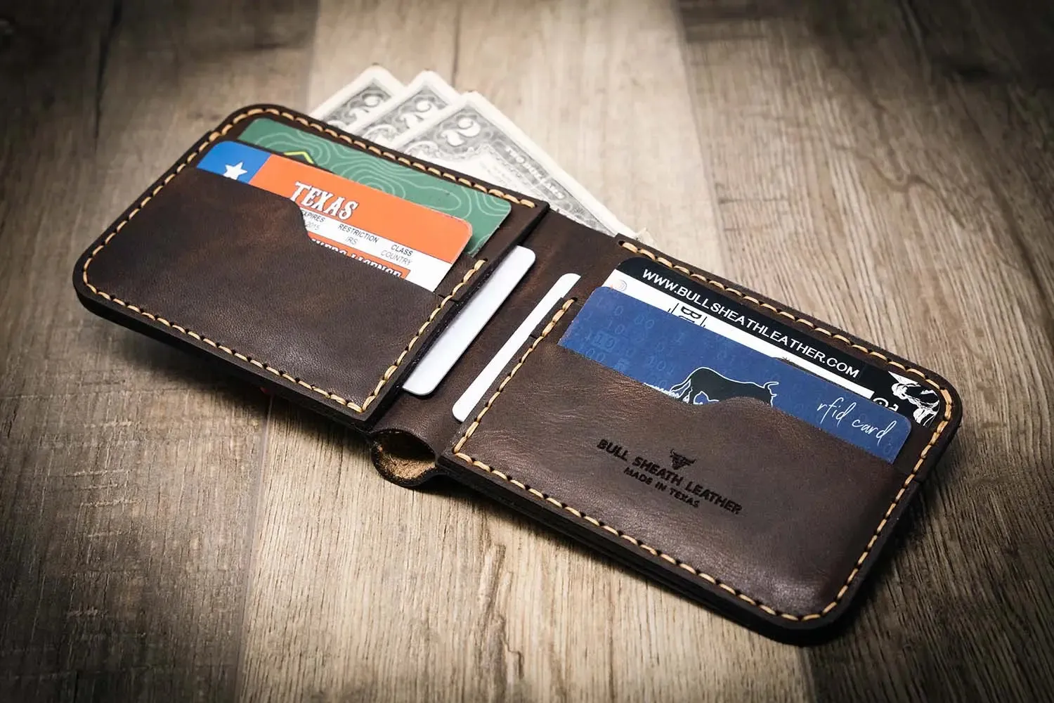 Western Bifold Wallet - Walnut Brown